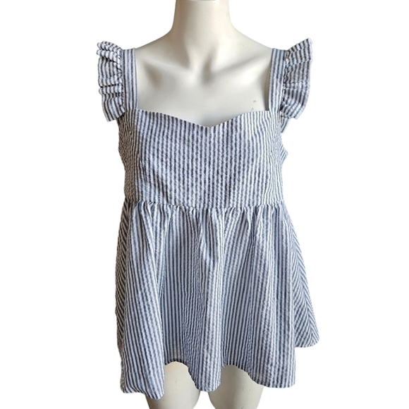 SIMPLY SOUTHERN Seersucker Ruffle Striped Flutter Sleeve Top Medium Coquette - Picture 1 of 9
